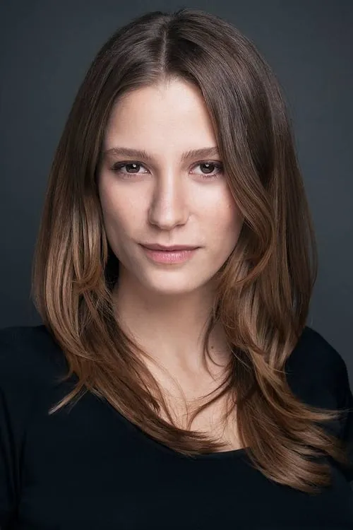 Serenay Sarıkaya