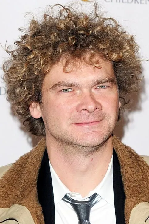 Simon Farnaby