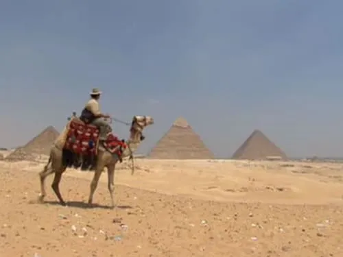 Who Built Egypt's Pyramids?