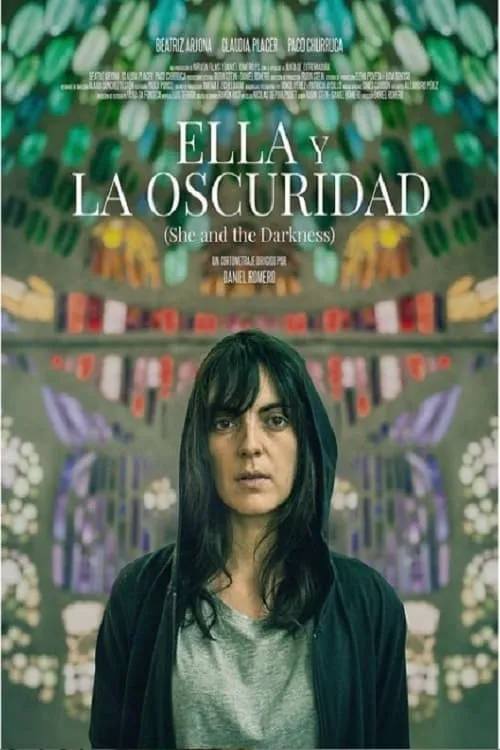 Ella y la oscuridad (movie)