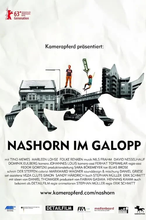 Nashorn im Galopp